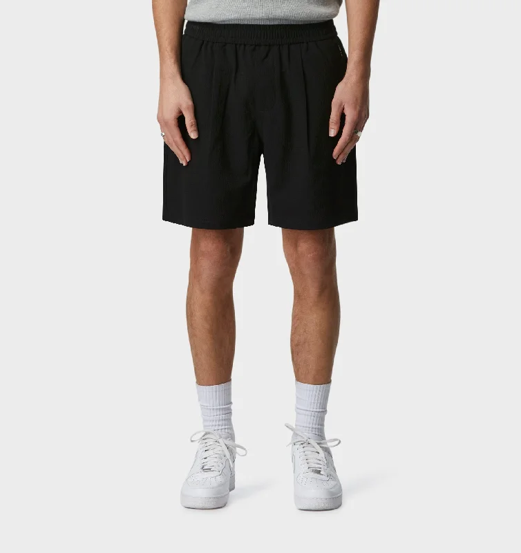 Seersucker Michael Pleat Short - Black